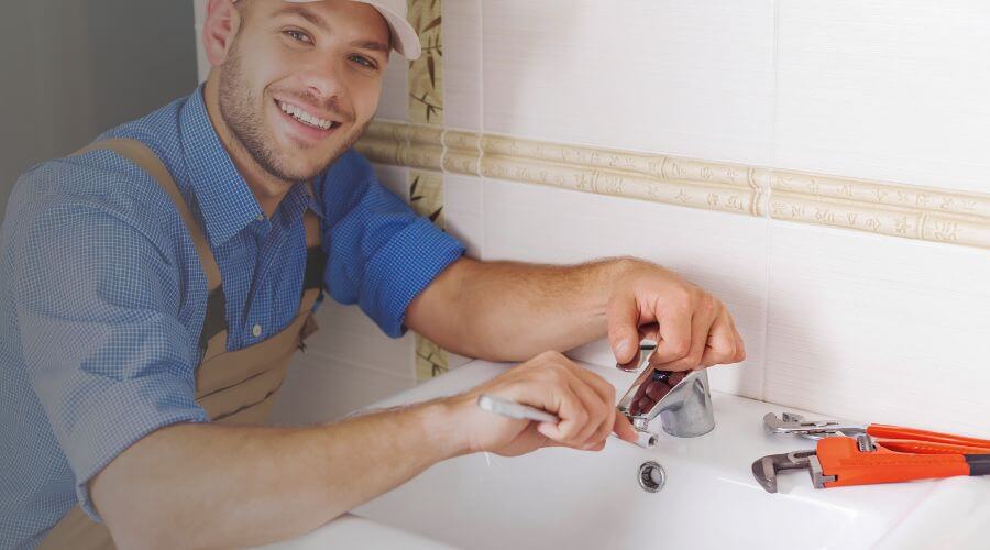 Faucet cartridge replacement in Dundee, FL